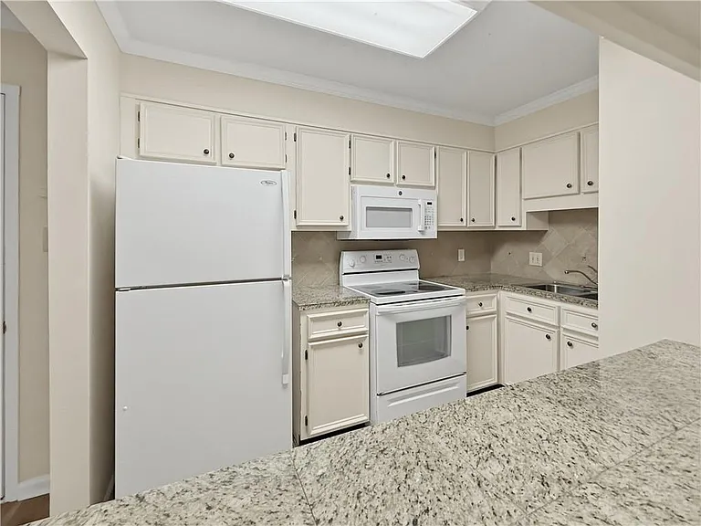 475 Mount Vernon Hwy NW #107A — Photo 4