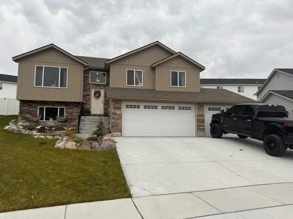 1882 Brock Dr, Pocatello, ID 83204