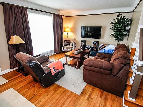 4th image of 30404 Fern Dr