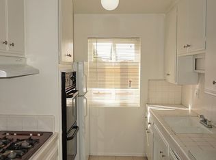 1206 N Orange Dr APT 8, Los Angeles, CA 90038
