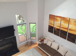 511 Lighthouse Point Dr, Grover, MO 63040