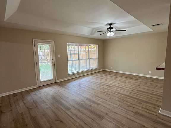 4th image of 1645 Kimberly Dawn Dr
