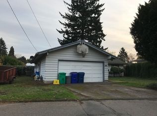 10438 NE Brazee St, Portland, OR 97220