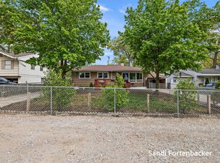 3454 Hiawatha Dr, Muskegon, MI
