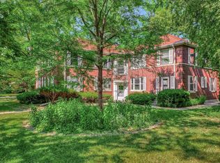 1502 S Race St #6, Urbana, IL
