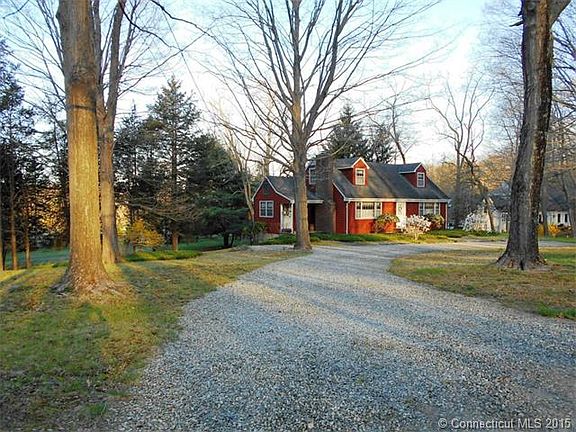 Approach to house, large yard
