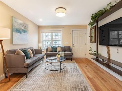 182 Linwood Ave #B, Melrose, MA, 02176
