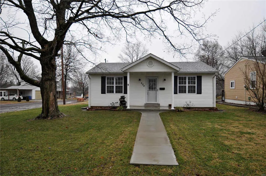 204 W Harrison St photo 1
