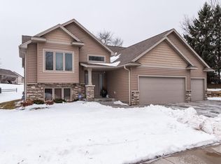 2382 60th St NW, Rochester, MN 55901