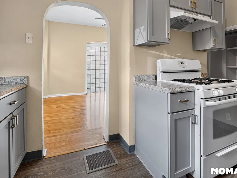 1117 Chartiers Ave — Photo 18