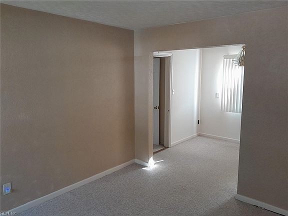 4th image of 4525 James Ct