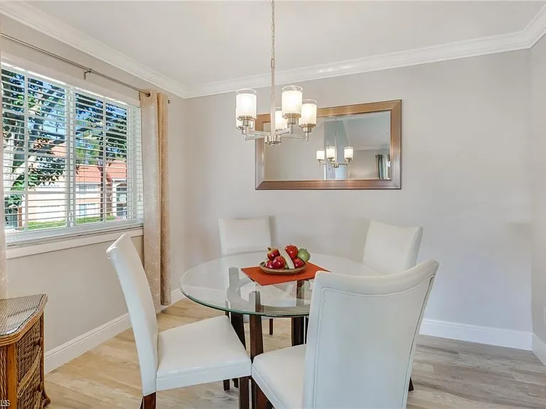 1265 Wildwood Lakes Blvd #208 — Photo 4