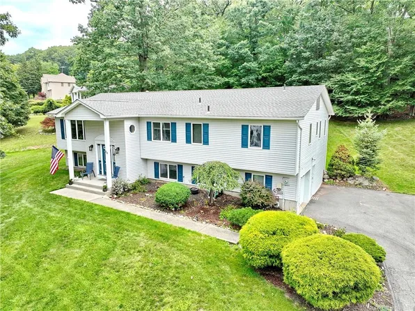 20 Park Avenue, Airmont, NY 10952