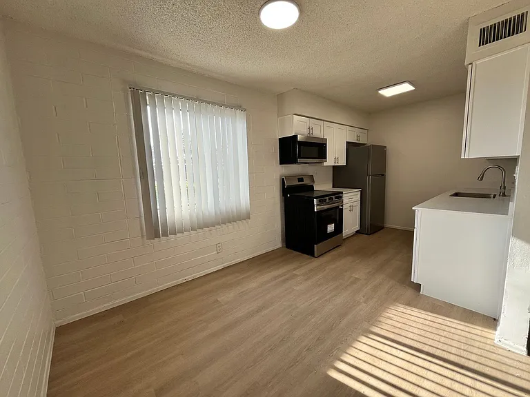 Catalina View Apartments — Photo 92