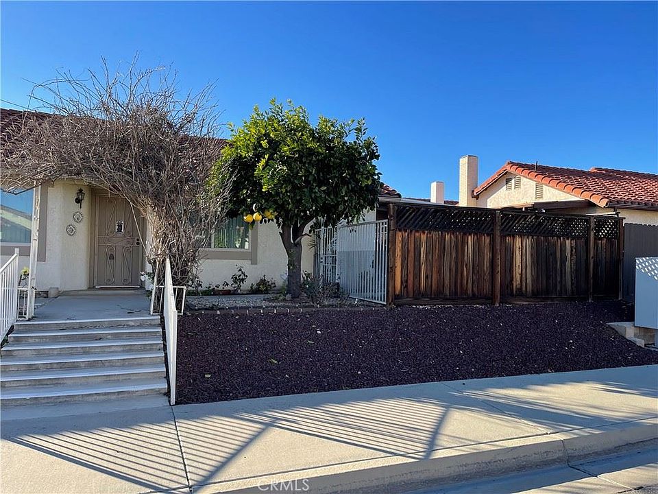 1st image of 26234 Shadywood St