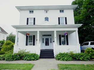 6 E Montgomery Street, Johnstown, NY 12095