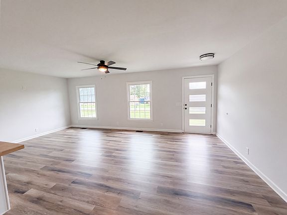 3rd image of 235 Sumner Ave