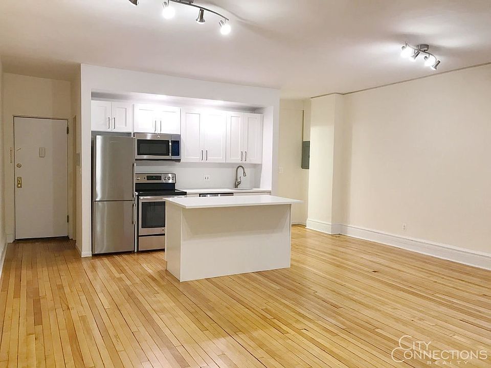 1st image of 152 W 72nd St APT 2D