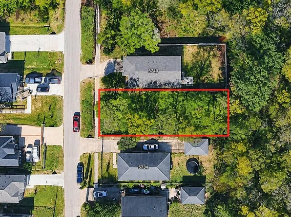 5736 Haight St, Houston, TX 77028