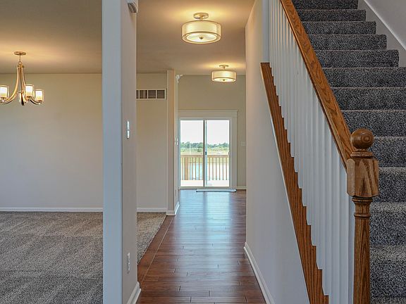 5th image of 3034 W 84th Pl