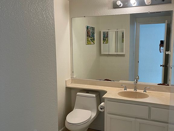 2nd image of 4430 Holt St
