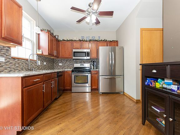 4th image of 18608 W Point Dr