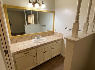 3626 W La Vida Ave, Visalia, CA 93277