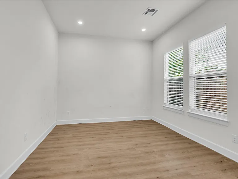3829 Goodhope St #A — Photo 21