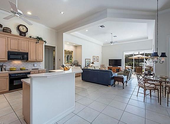 4th image of 2338 Cheshire Ln