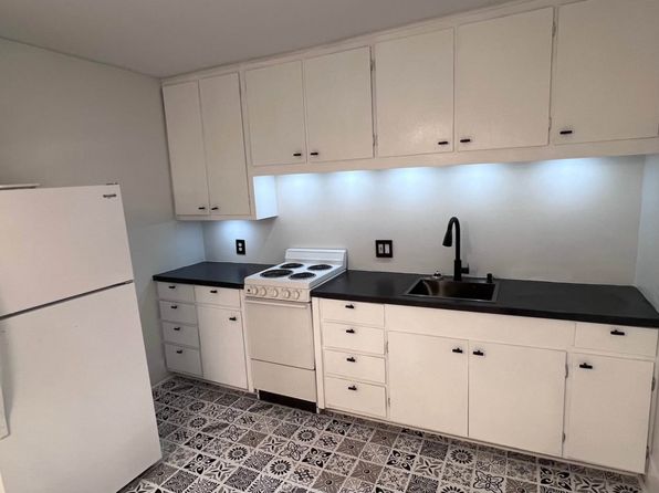 (undisclosed Address)