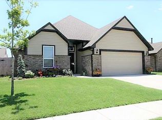 8320 NW 143rd Ter, Oklahoma City, OK 73142