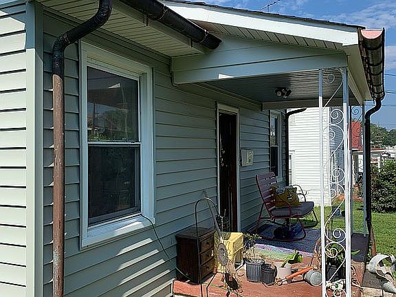 2nd image of 2109 Bedford Ave