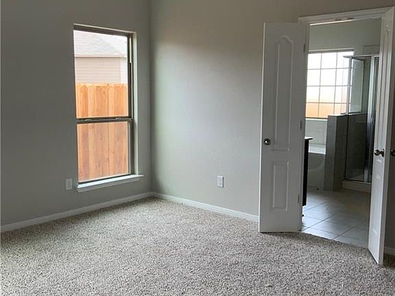4th image of 603 Banbury Dr