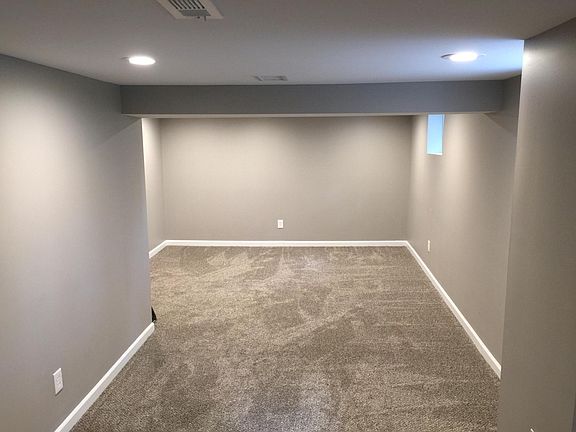3rd image of 3752 S Berkley Cir