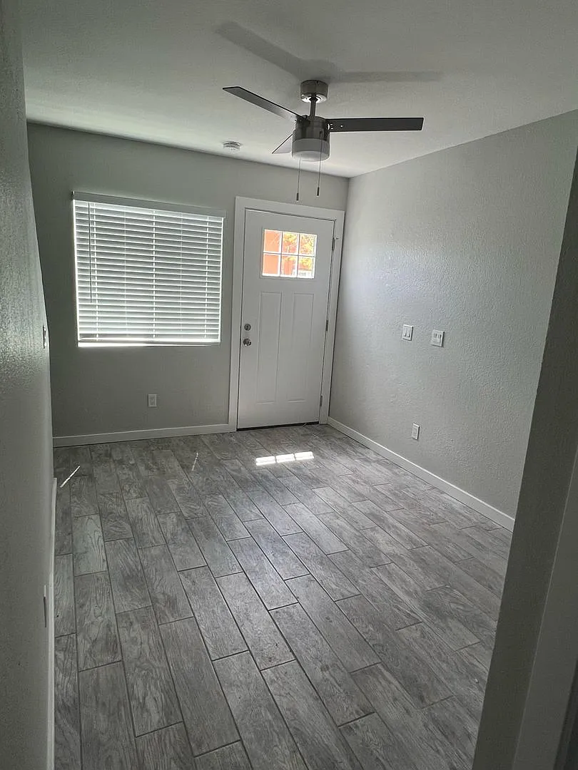 12717 W AMY DR #4 — Photo 4