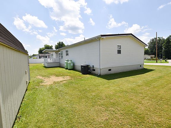 5th image of 40 Marigold Ln