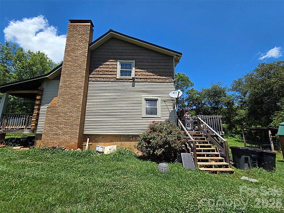 5th image of 3030 Jones Wade Rd