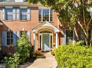 12 Cherry Farm Ln, West Chester, PA 19382