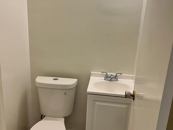 1st floor bathroom