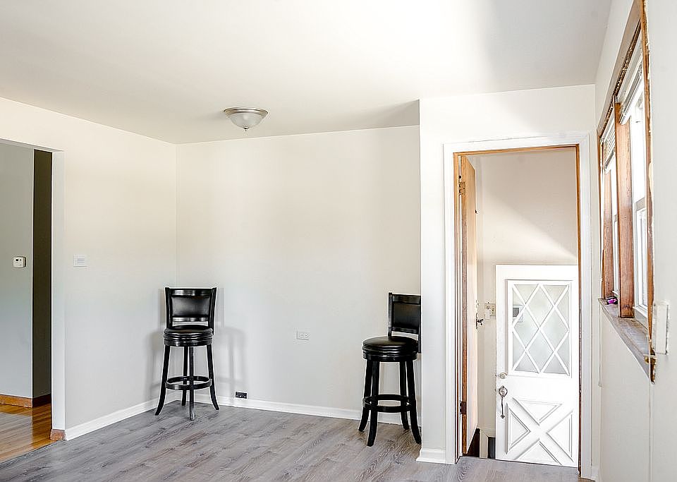 1st image of 16512 Claire Ln