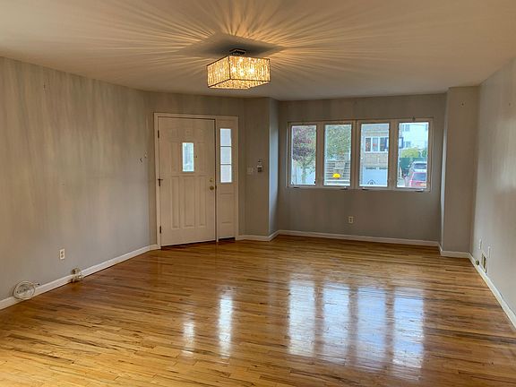 3rd image of 286 Greencroft Ave #Bs