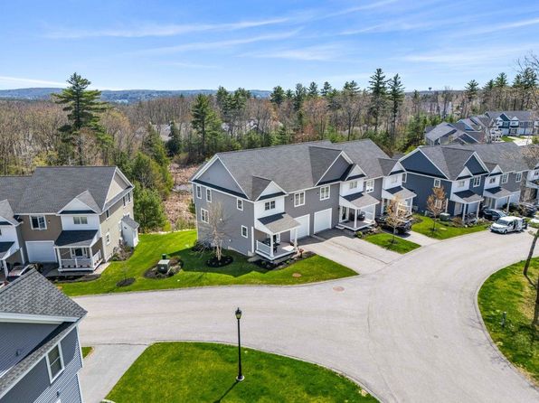 239 Knollwood Way, Manchester, NH 03102