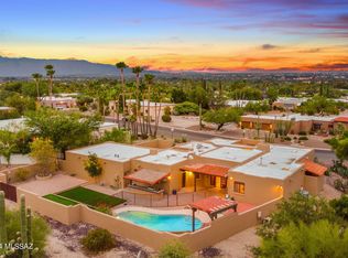 3735 N Knollwood Cir, Tucson, AZ 85750