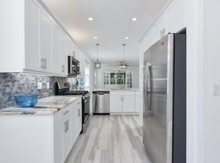 4243 Reflections Pkwy, Sarasota, FL 34233