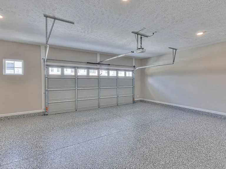 22 Hardwood Rd — Photo 24