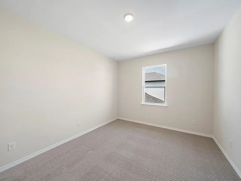 9806 Oakwood Trl — Photo 32
