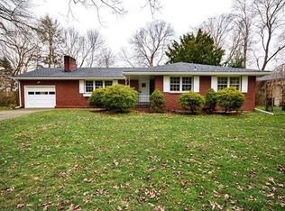 307 Myrtle Ln, Sewickley, PA 15143