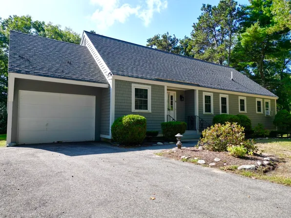 9 Megansett Dr Unit 9, Plymouth, MA 02360