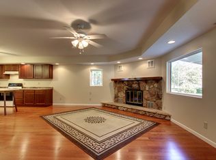 204 Sillman St, Payson, IL 62360