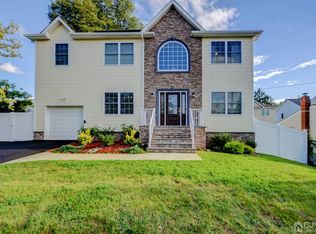 29 Wilmot St, East Brunswick, NJ 08816
